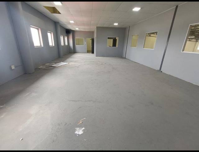 INDUSTRIAL PROPERTY TO RENT IN LASER PARK